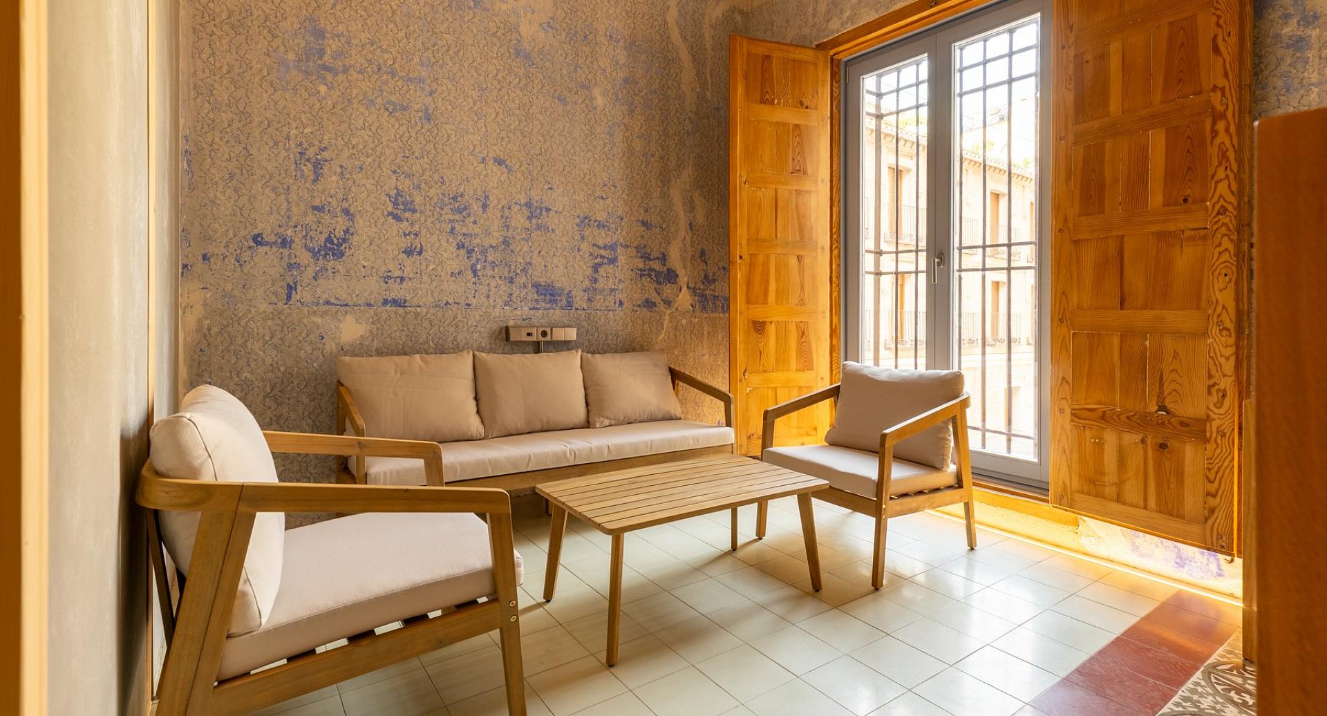 Habitación doble esencia adaptada con salón
