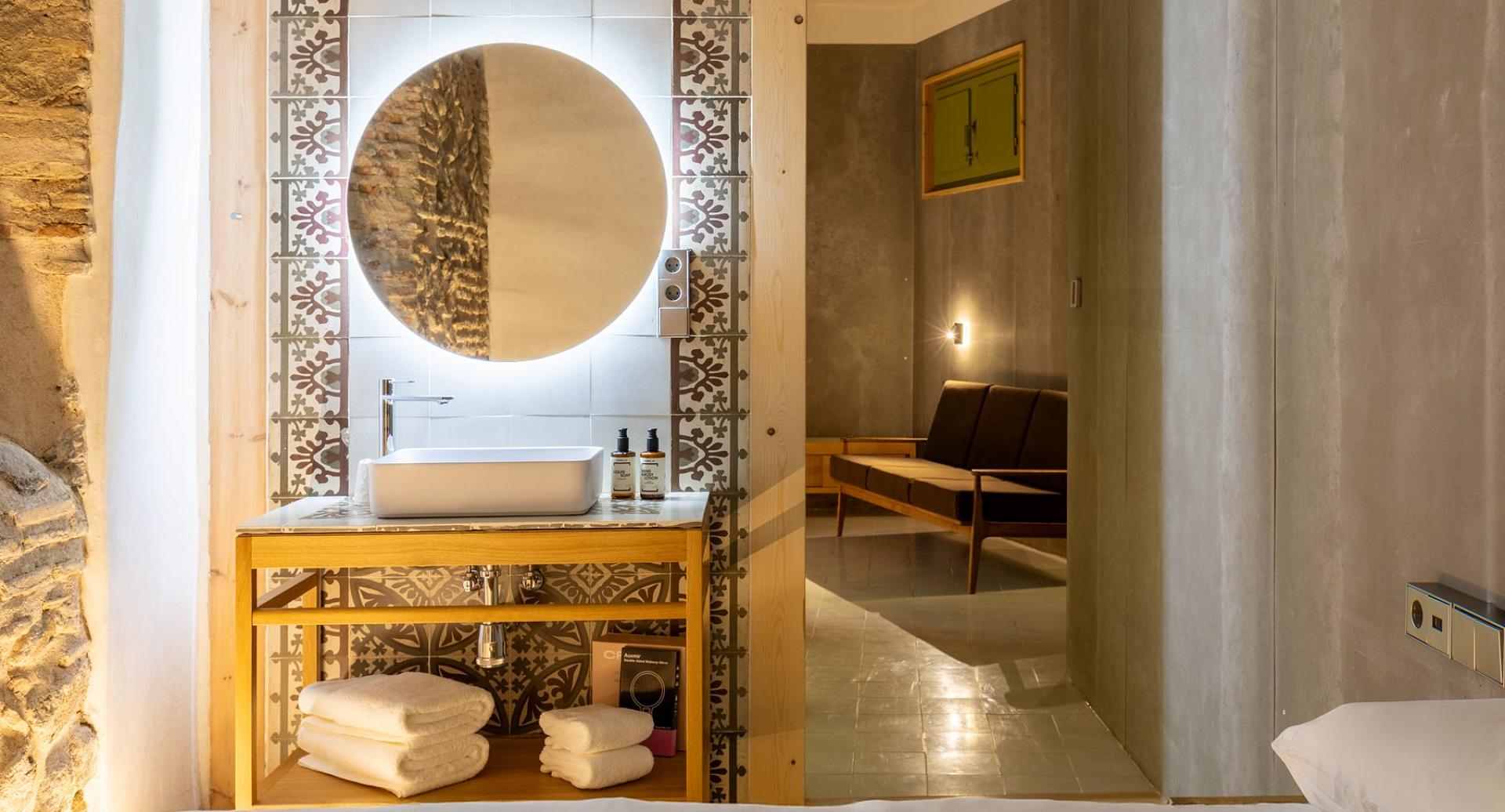 Habitación doble esencia con salón